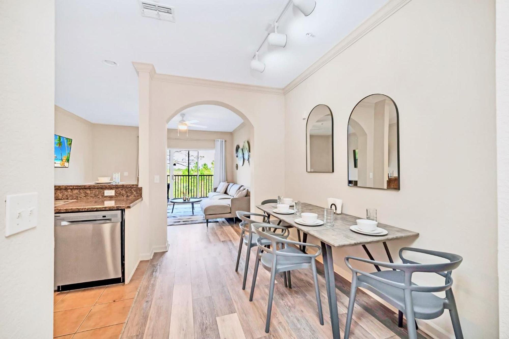 אורלנדו Bright Condo - 2Br With Pool & Hot Tub, Near Disney! מראה חיצוני תמונה